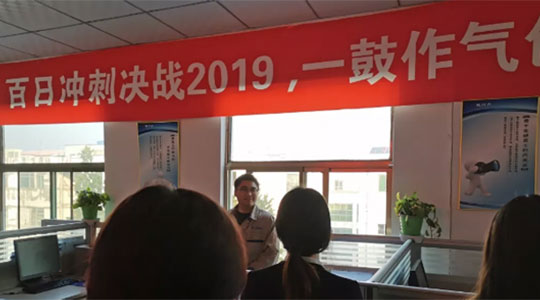 悠悠寸草心，感恩父母情 ‖ 德瑞克儀器舉行十一月份感恩父母情抽獎活動！